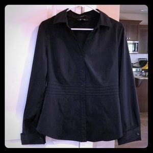 Stretch button down top